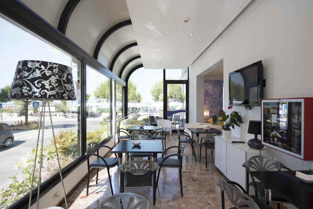 Hotel Iride & Spa Cesenatico Exterior photo